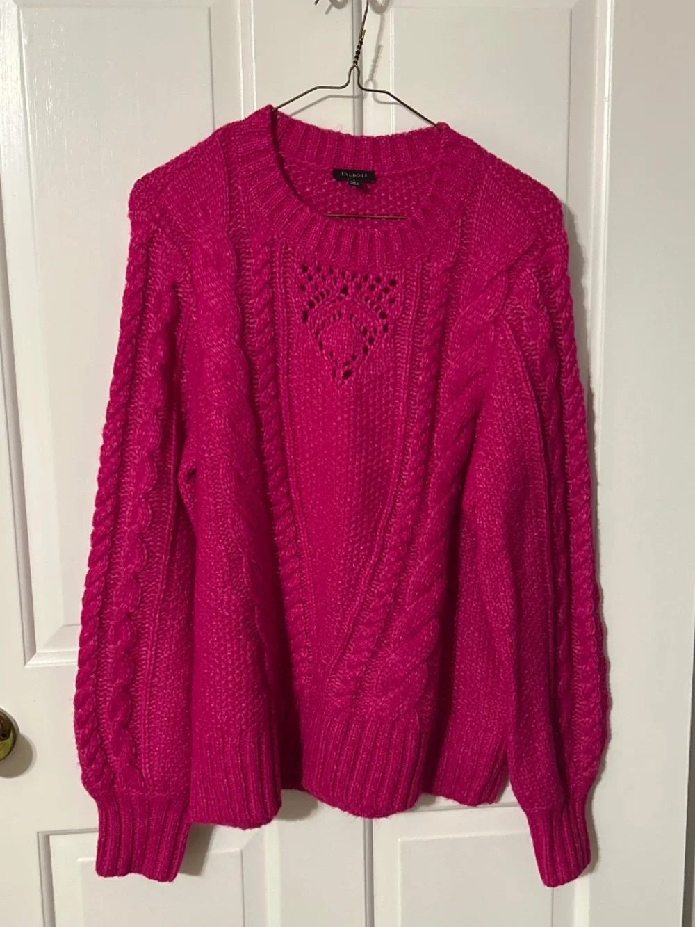 Talbots crew neck cable knit sweater L fuschia